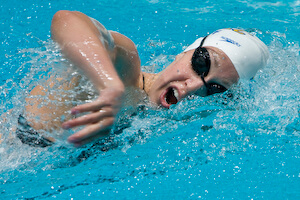 Katie Hoff swims 400 Free Prelims at 2007 US Nationals.