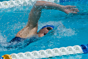 Peter Vanderkaay swims in 200 Free Prelims at the 2007 US Nationals.