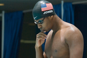 Cullen Jones contemplates 50 Free at 2007 US Nationals.