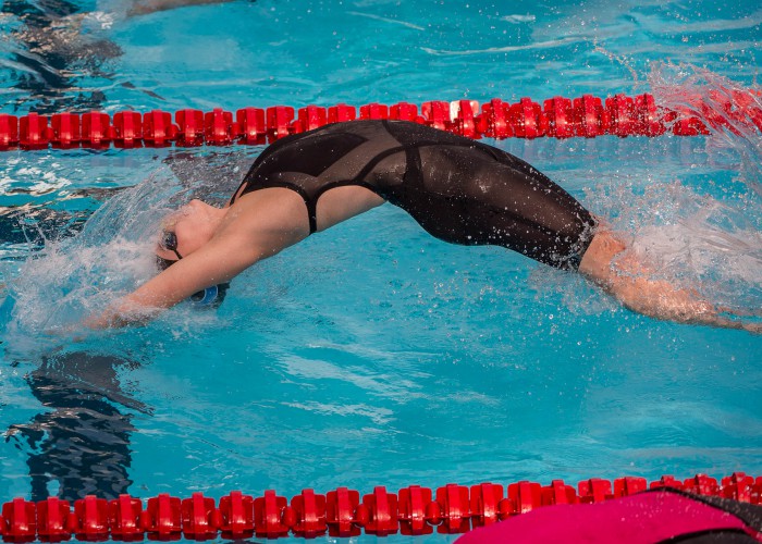 claire-adams-100-backstroke-