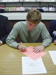 Gil Stovall signing his national letter-of-intent at Ridgeway High School in Memphis, Tenn. 

