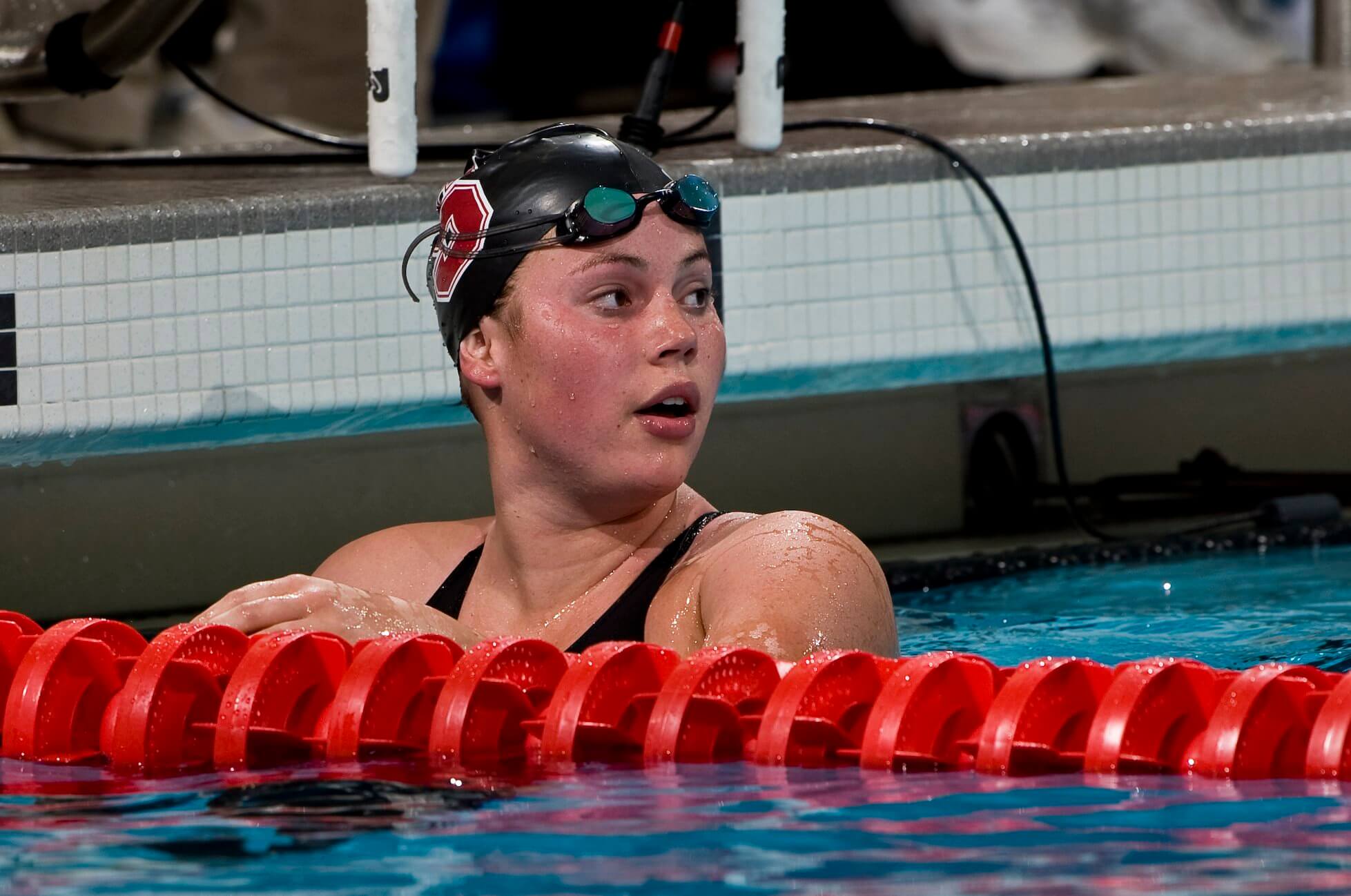 Female College Swimmer of the Week Elaine Breeden - Swimming World News