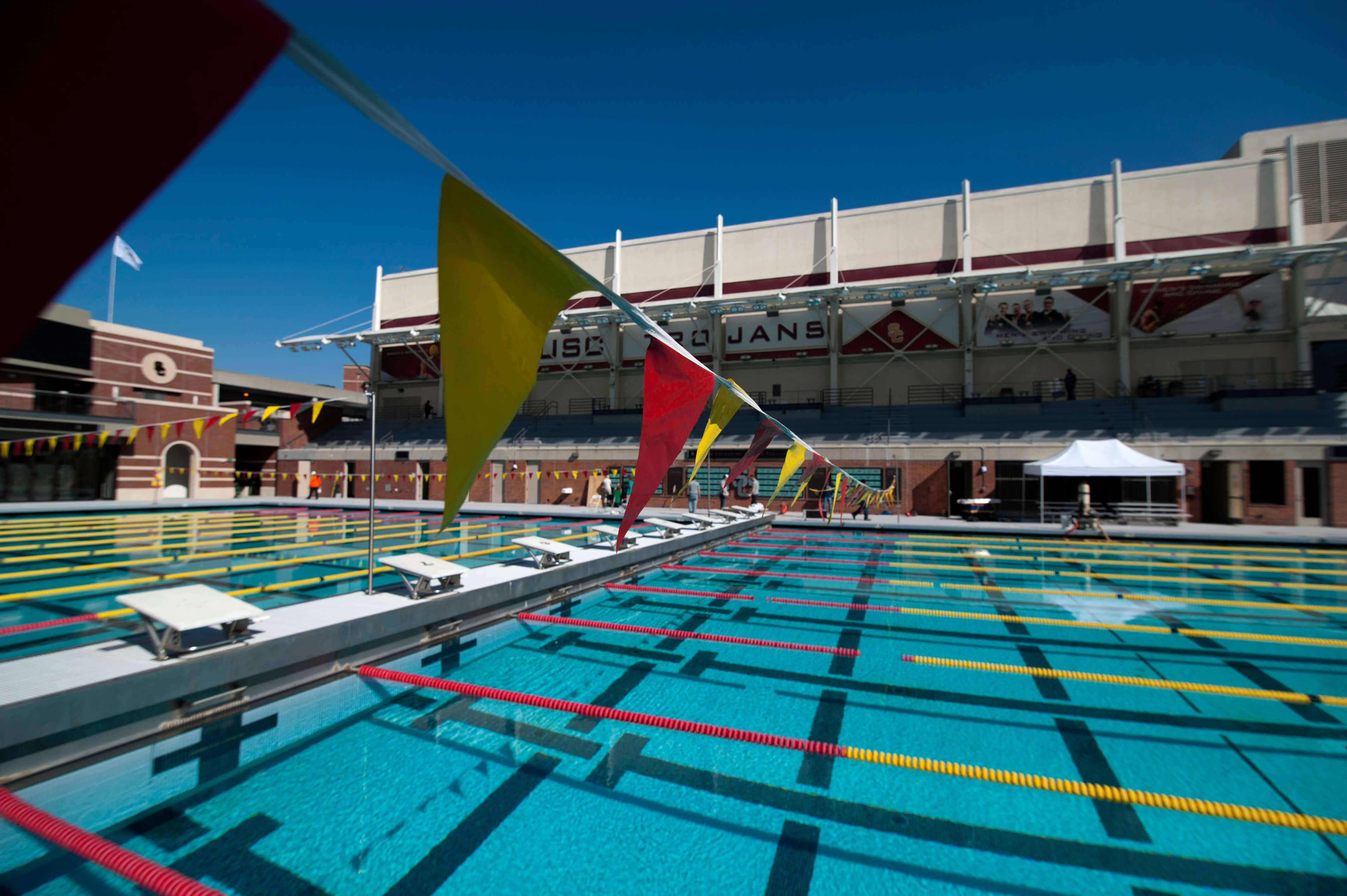 USC Celebrates Grand Opening Of Uytengsu Aquatics Center Competes 