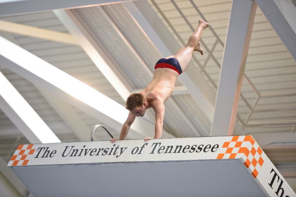 KNOXVILLE, TN - July 31, 2014: John Crow dives of the Platforms during the 2014 USA Diving Age Group and Junior National Event at Allan Jones Aquatic Center in Knoxville, TN. Photo By Matthew S. DeMaria