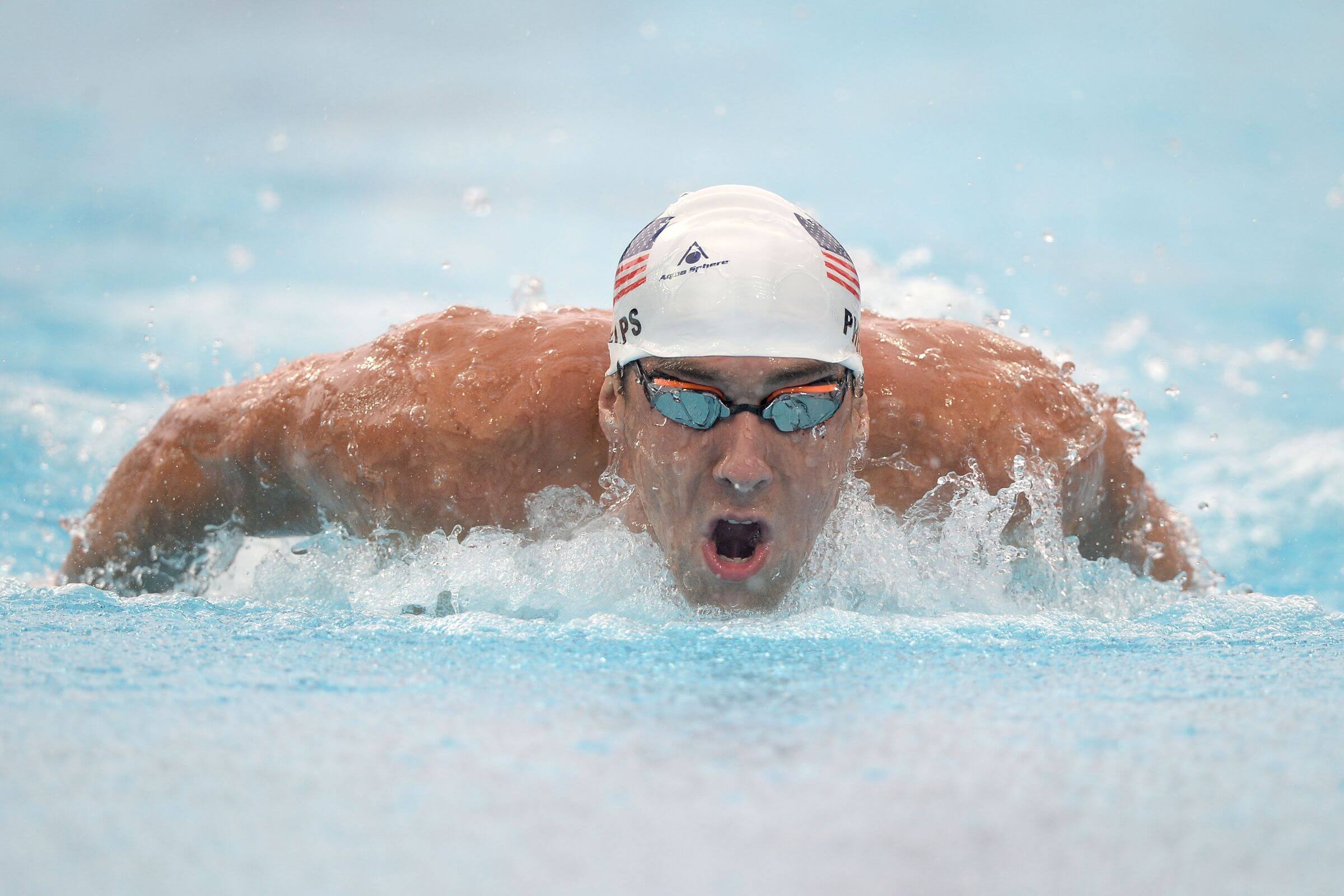 Michael Phelps Wins Battle of the Titans Against Ryan Lochte for 100 ...