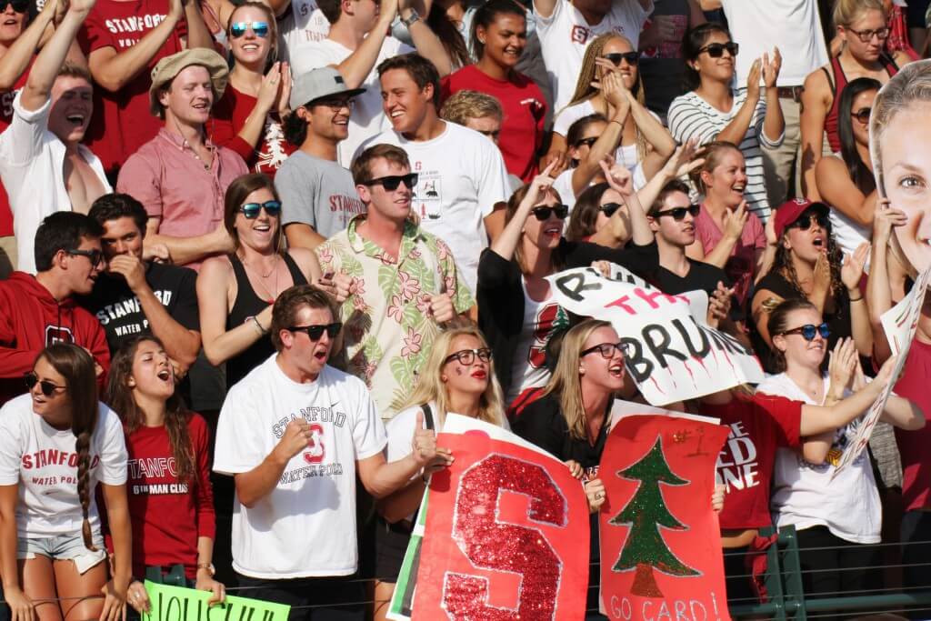 stanford-water-polo-fans-2015