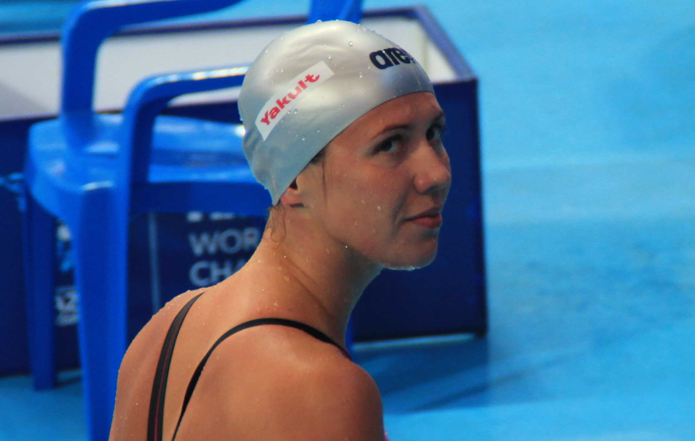 Anastasia Fesikova Tops Katinka Hosszu in Women's 100 Back Semis