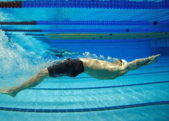 Ryan Lochte underwater