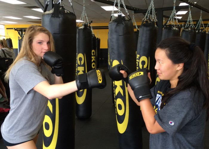 julia-cunningham-kickboxing-2015