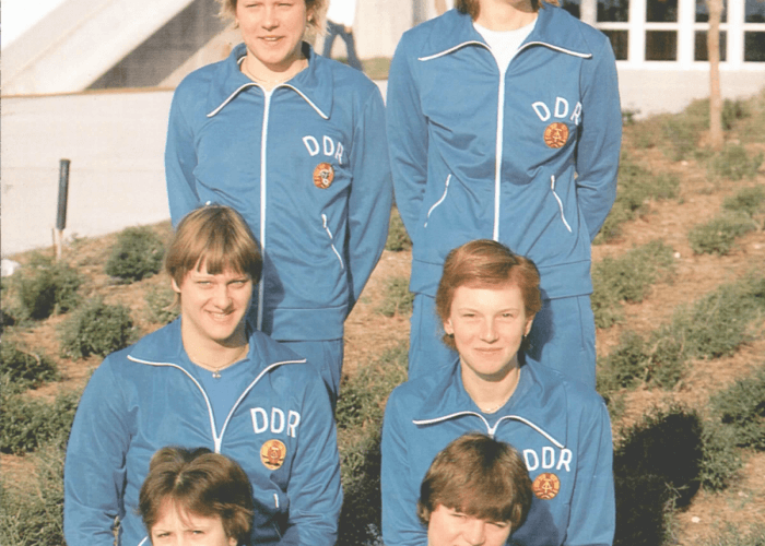 Swimming World Magazine February 1982 Issue