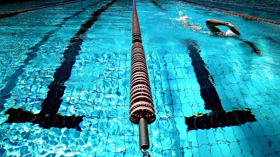 Swimming-pool-Pixabay