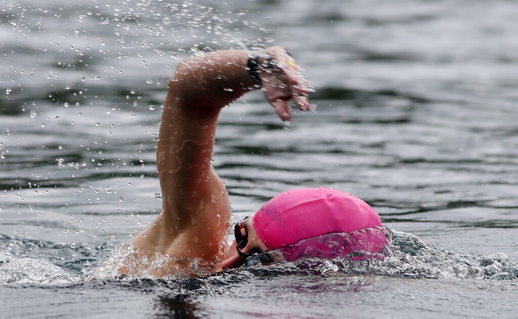 Charlotte Webby during the 5km Open Water Race of the New Zealand Open Water Championships, Lake Taupo, New Zealand, Sunday 10 January 2016. Photo: Simon Watts/www.bwmedia.co.nz
