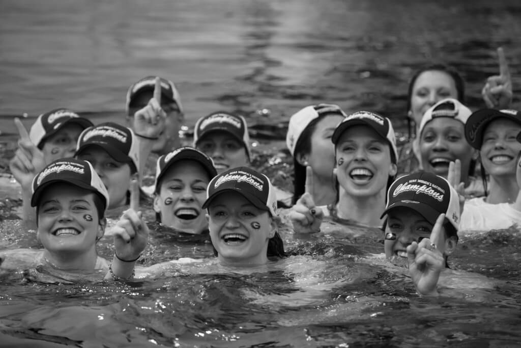 b&win-georgia-title-swim-ncaas-2016