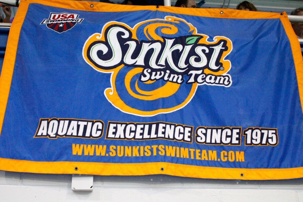 sunkist-swim-team-banner-at-2016-ncsa-juniors