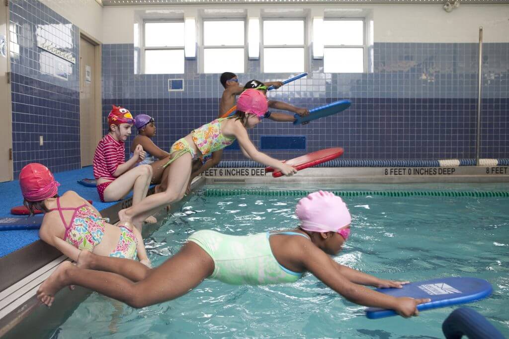 kids-diving-Harlem-YMCA