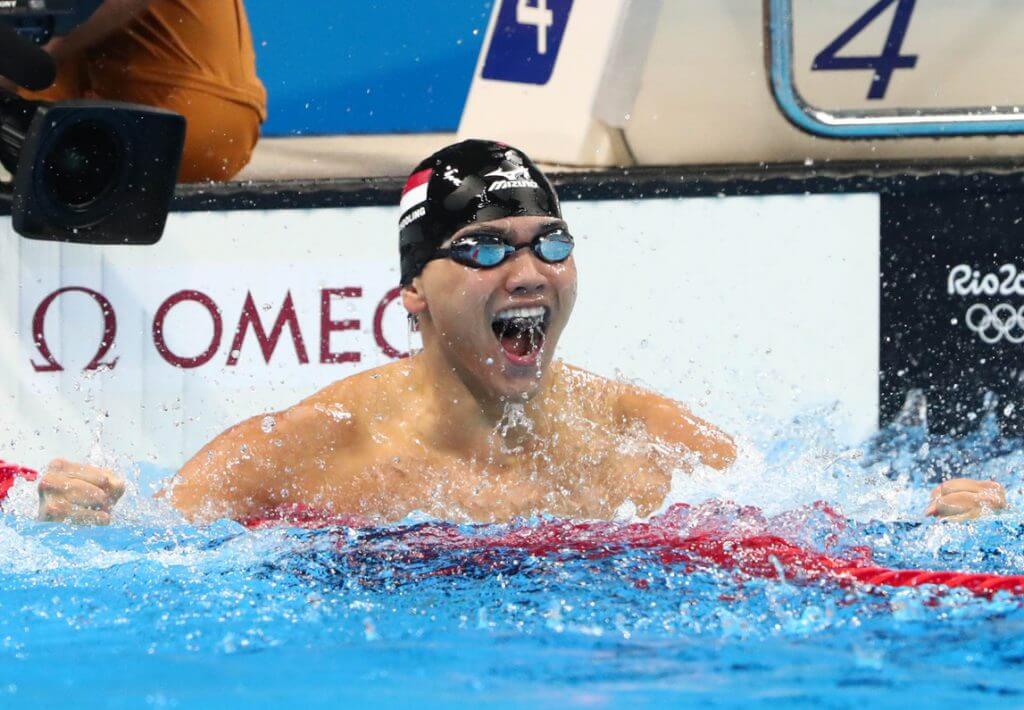 schooling-reaction-celebrate-gold-100-butterfly