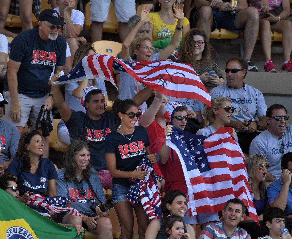 usa-fans-at-water-polo-2016-rio-olympics