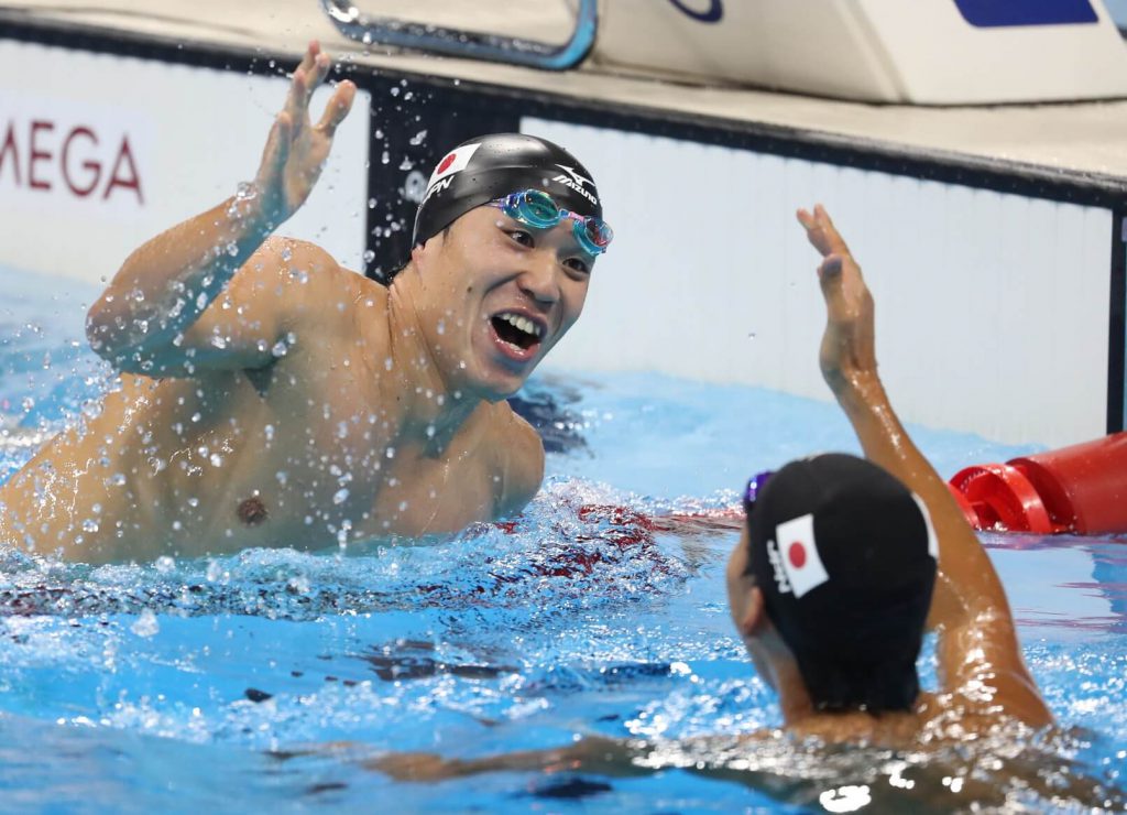 ippei-watanabe-yasuhiro-koseki-celebrate-olympics-rio