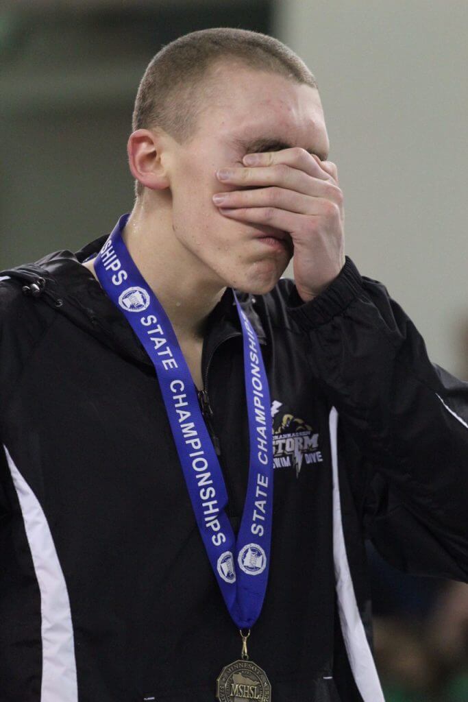 jack-dahlgren-medal-podium-overwhelmed-pride-cry-emotion-minnesota-high-school