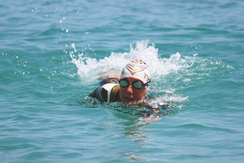 chrissie-wellington-swim-open-water-wet-suit