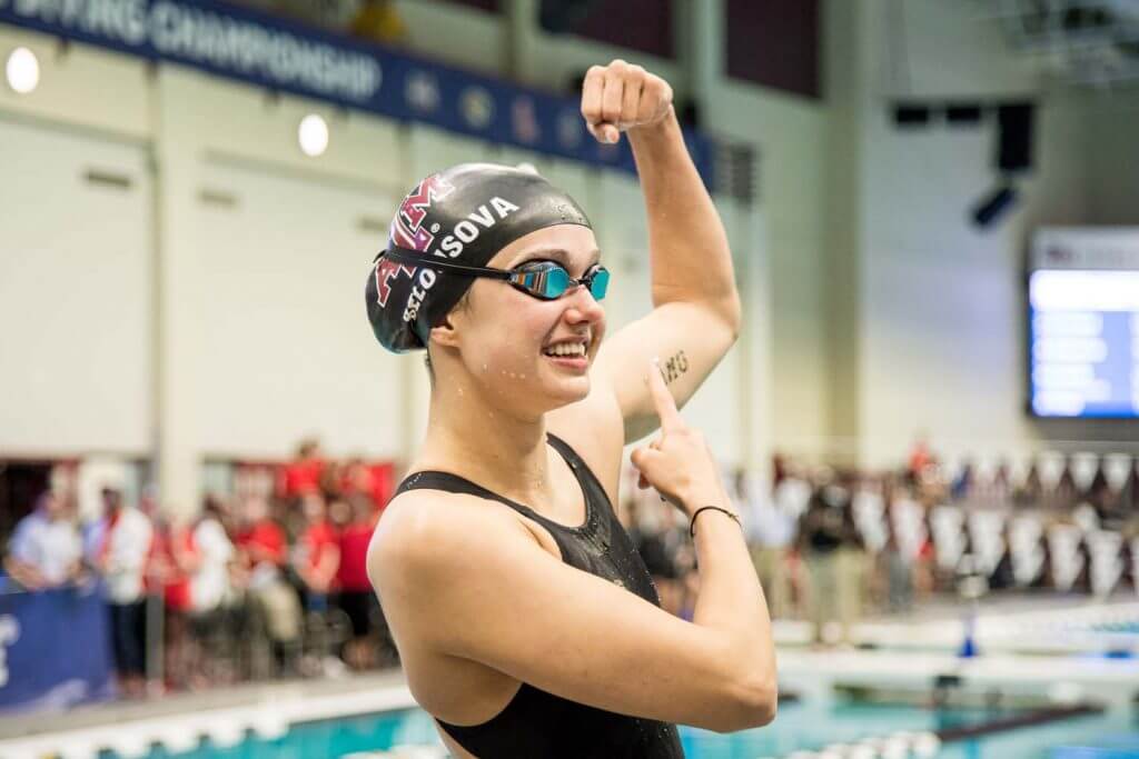 verpleegster herfst bang Anna Belousova Sweeps Double Breaststroke Wins at Day Two of Austin Speedo  Sectionals - Swimming World News