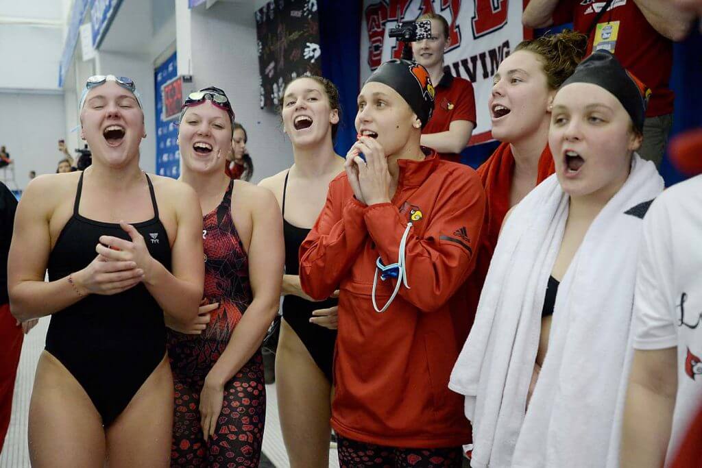 louisville-swimmers-cheer-acc-championships