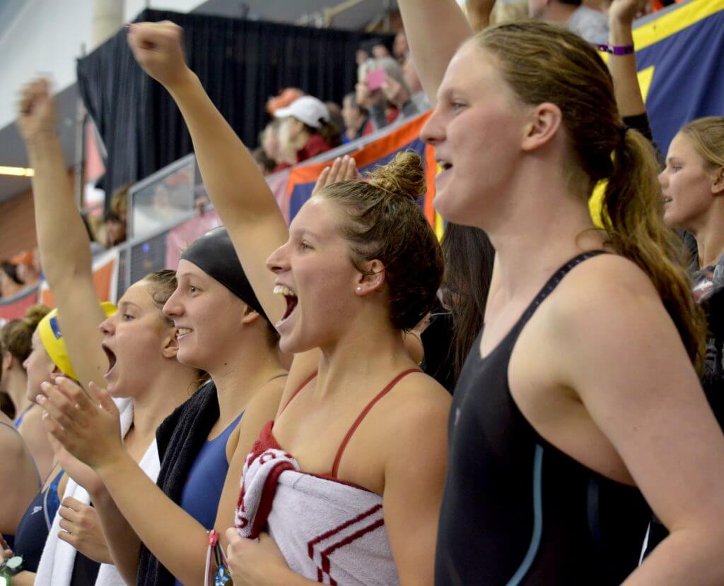 ncaa-stanford-cheering
