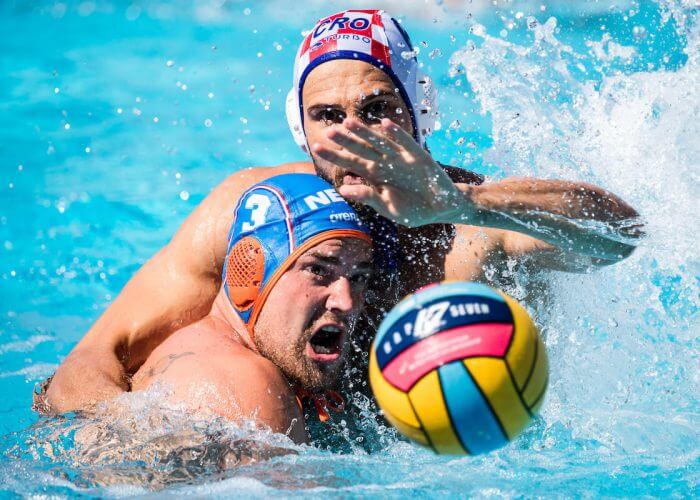 european-men-water-polo-11