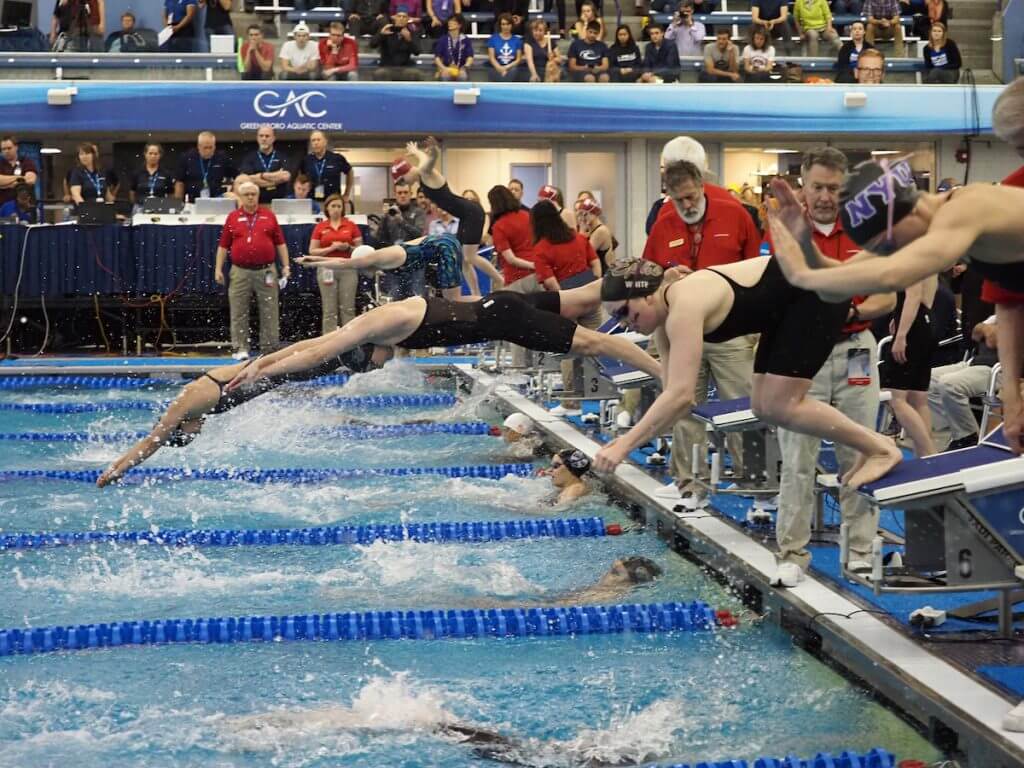 ncaa-medley-relay-exchange-start-takeoff-white-collins-bates-division-3