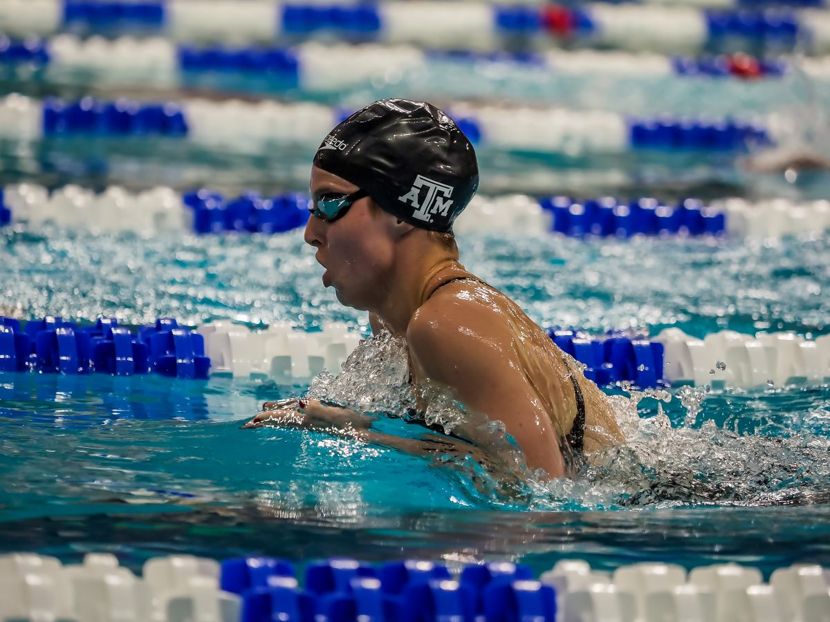 SEC Women's Breaststroke Races Will Have Canadian Flair