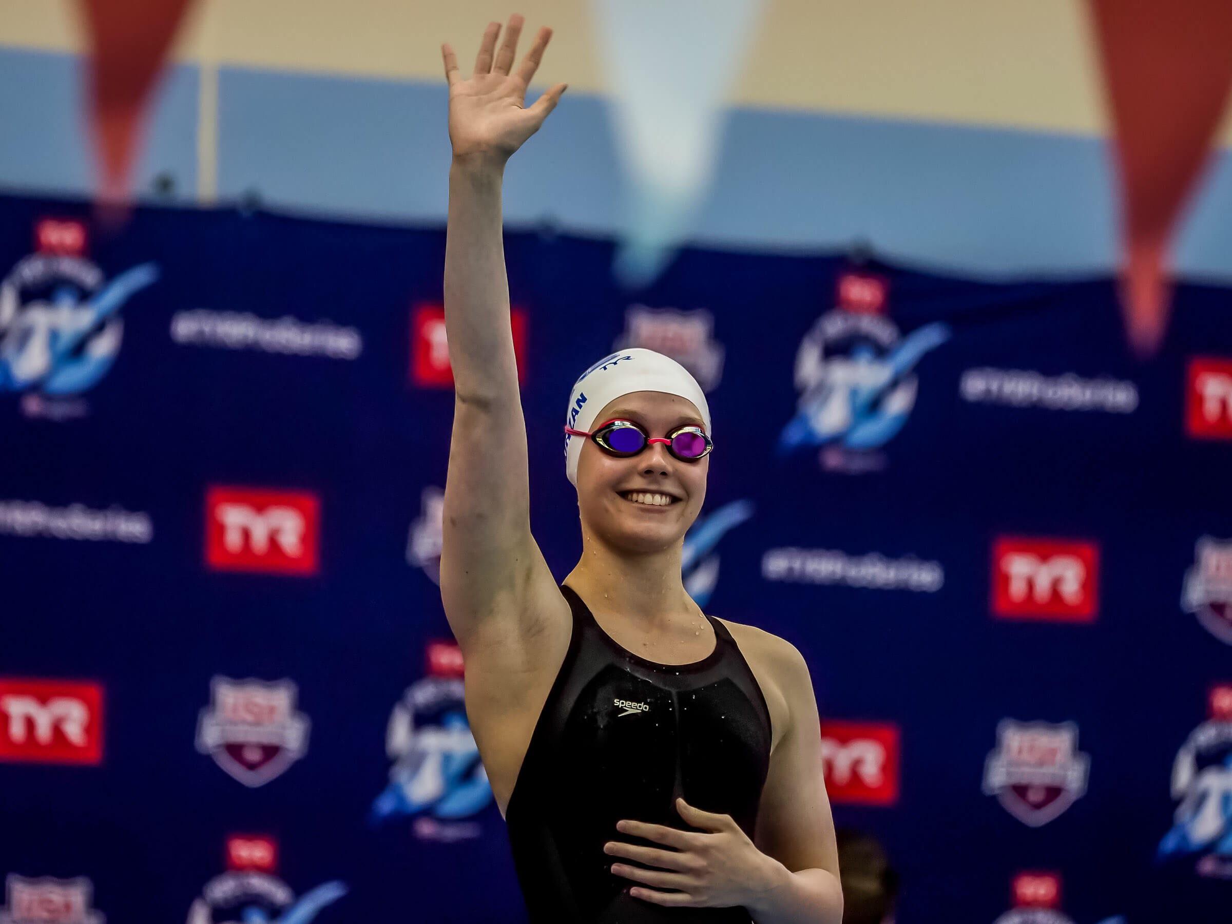 Claire Curzan Hits 21.6 50 Free; Twichell Goes 4:40 500 Free at TAC ...