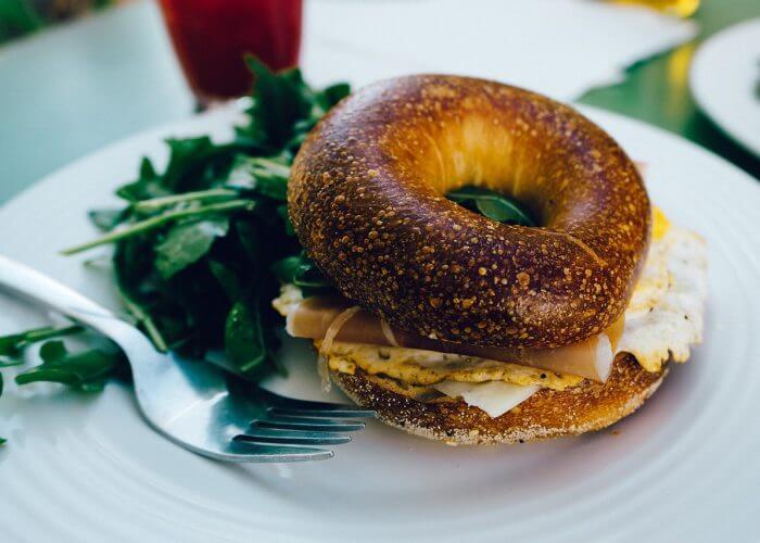 breakfast-sandwich-sindelar-recovery-food-meal