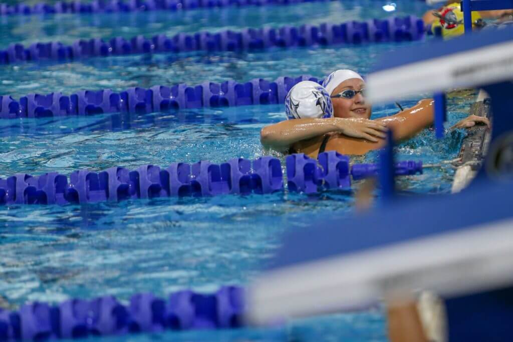 nova-southeastern-teammates-hugging