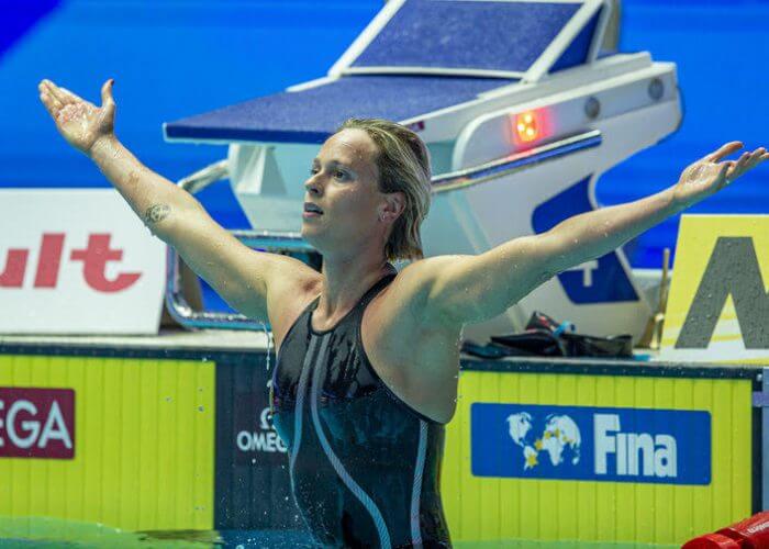 Federica Pellegrini of Italy celebrates after winning in the women’s 200m Freestyle Final during the Swimming events at the Gwangju 2019 FINA World Championships, Gwangju, South Korea, 24 July 2019.