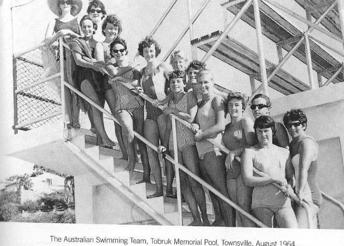 Dawn pictured in sunglasses bottom of group with Jan Cameron (nee Murphy) fourth from the bottom