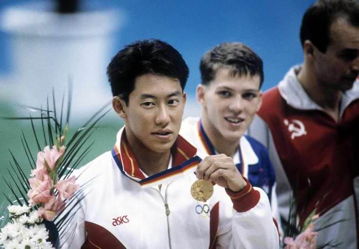 Suzuki-medal-podium-Olympics