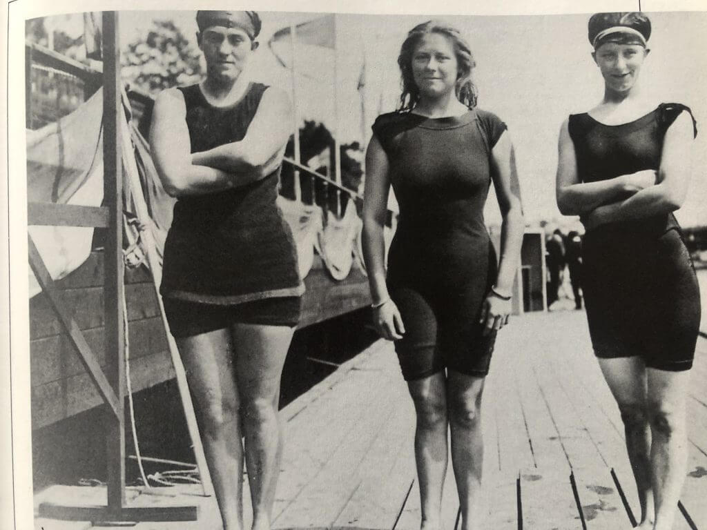 Fanny Durack, Mina Wylie and Jennie Fletcher
