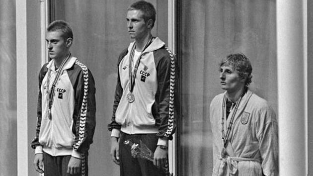 MOS 1500m prewsentation (L-R) Aleksandr Chayev, Vladimir Slnikov, Max Metzker.
