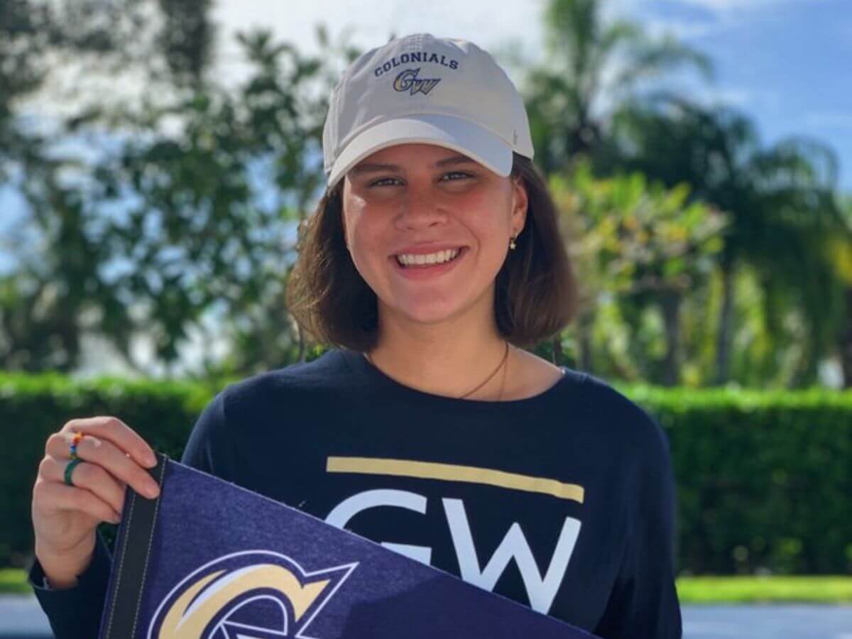 Florida 2a State Champion Chloe Hernandez Announces Verbal Pledge To George Washington