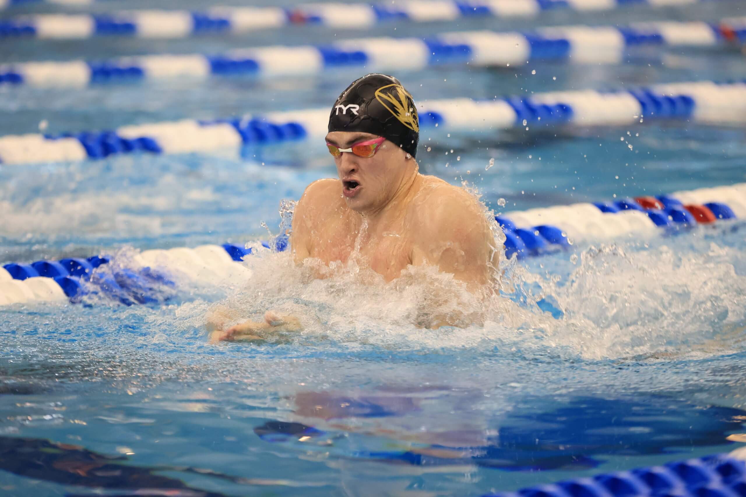 Ben Pattons 5150 A Cut In 100 Breast Highlights Day 2 Of Mizzou Invite