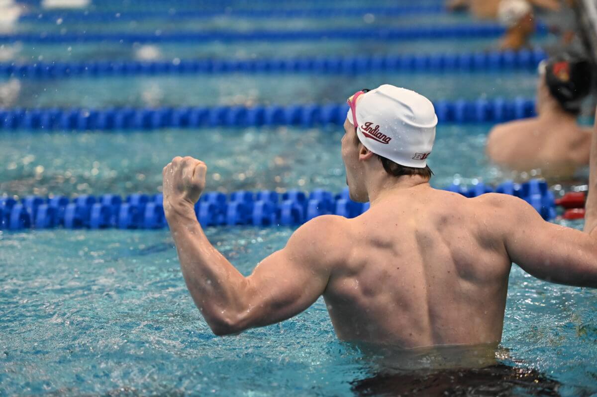 2022 Big Ten Men's Championships Brendan Burns Wins 100 Back Showdown