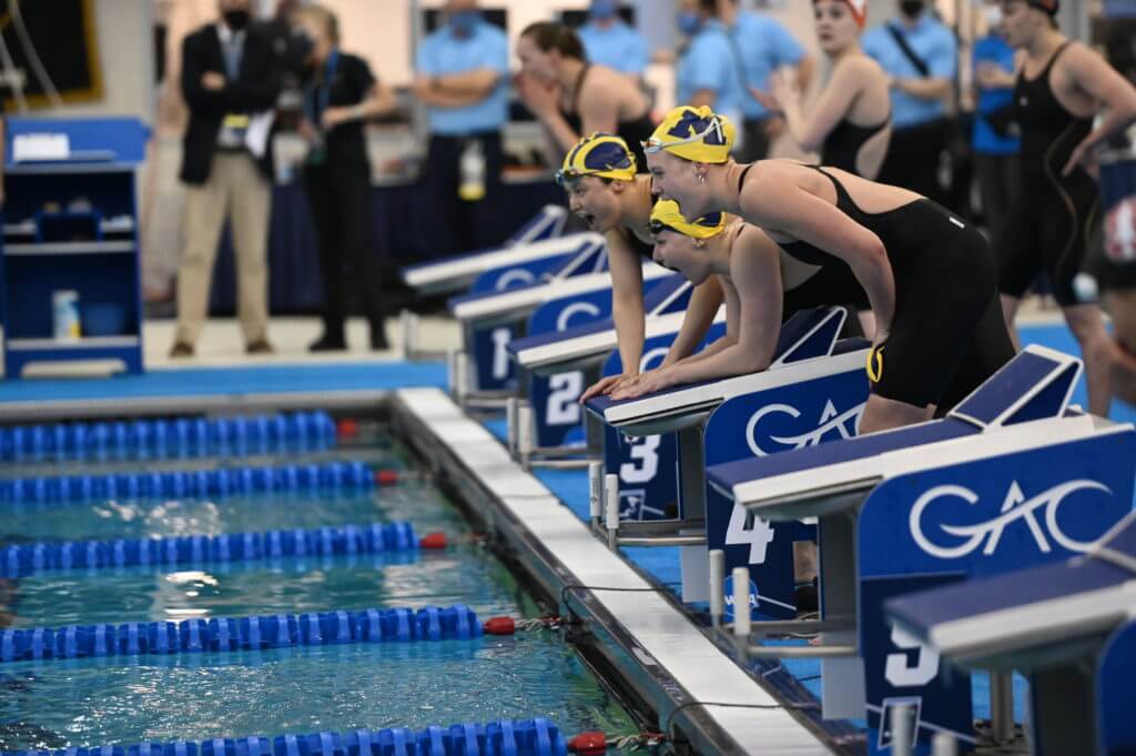 michigan-wolverines-medley-relay