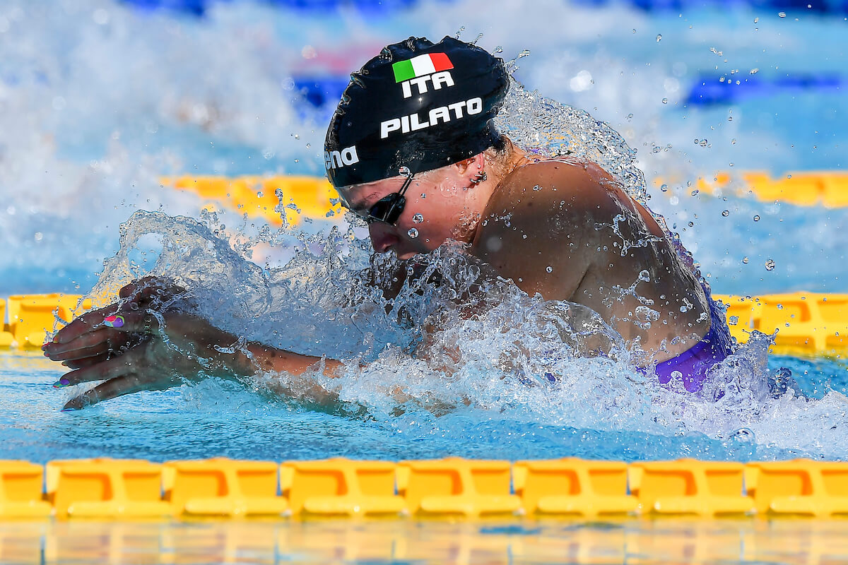 Swim junior. Плавание Юниоры. Swimming Championships. Школа плавания чемпион. Swimming Europe Championship.