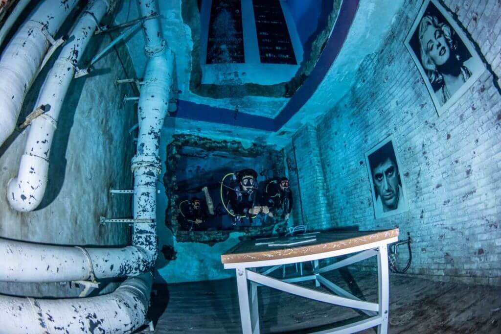 Deep Dive Dubai.jpg