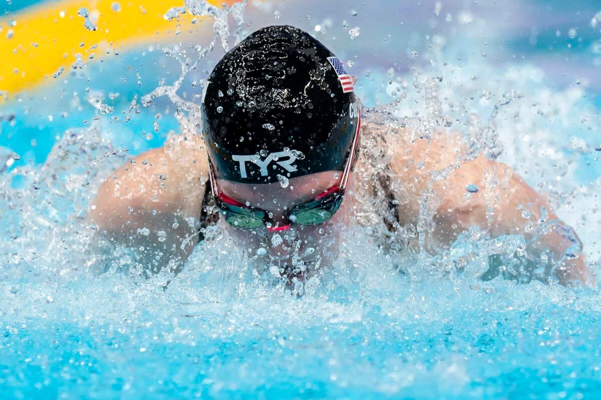 Claire Curzan Lowers 100 Fly World Junior Record at Short Course Worlds