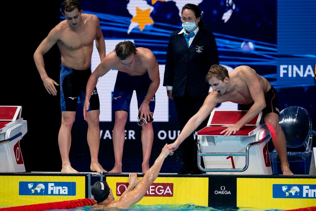 SMITH Kieran USA, JULIAN Trenton USA, FOSTER Carson USA, HELD Ryan USA Gold Medal Men's 4x200m Freestyle Abu Dhabi - United Arab Emirates 19/12/21 Etihad Arena FINA World Swimming Championships (25m) Photo Andrea Masini / Deepbluemedia / Insidefoto