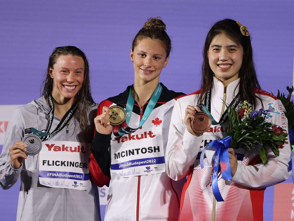 hali-flickinger-summer-mcintosh-zhang yufei-200-fly-medals-2022-world-championships-budapest