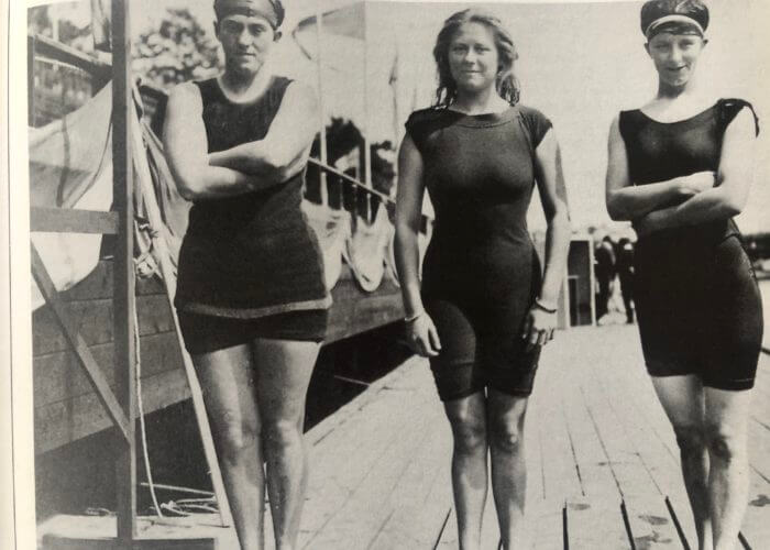 Fanny Durack, Mina Wylie and Jennie Fletcher