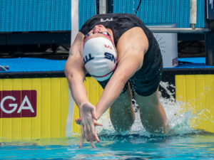 Claire Curzan Honored As Swimming World H.S. Swimmer of the Year