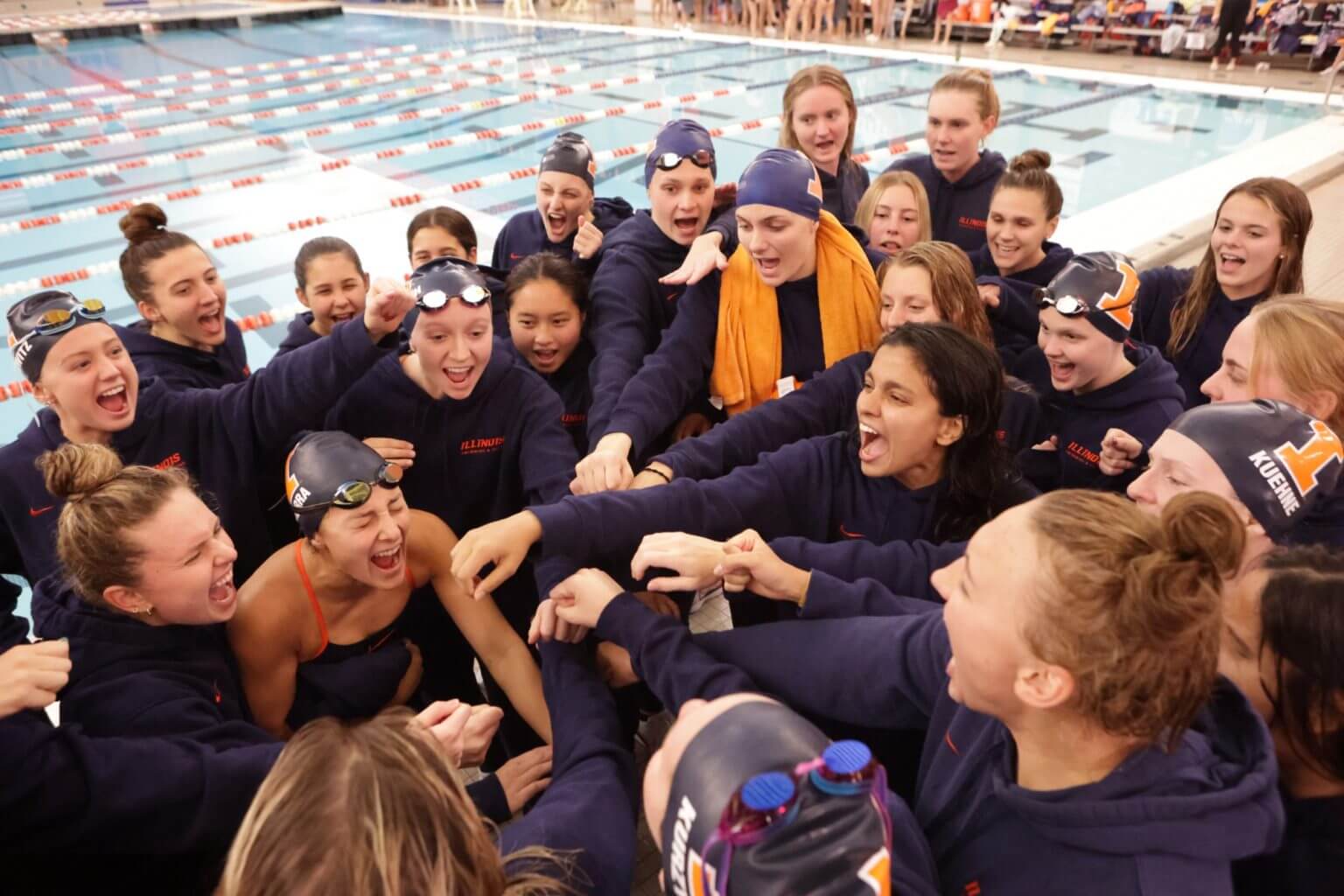 Illinois Swimming Sweeps Illinois State, Southern Illinois